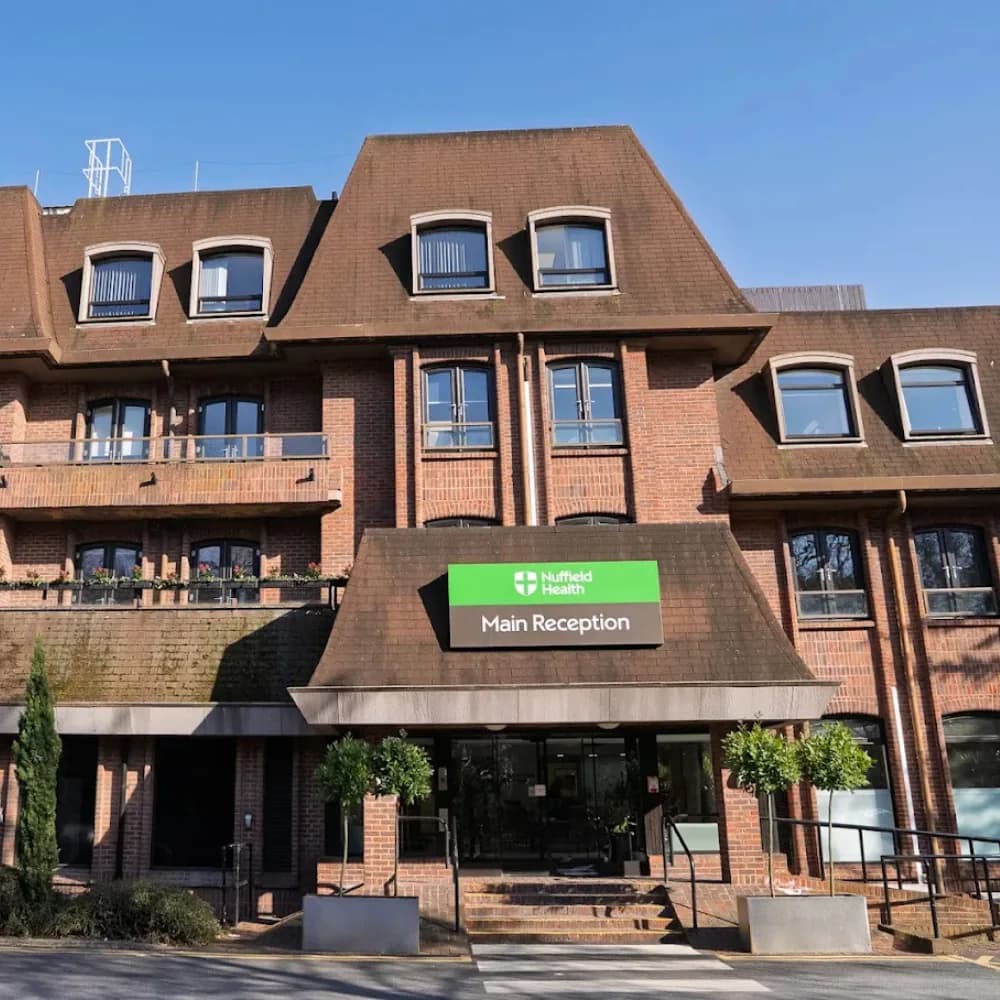 The main entrance of Parkside Hospital in Wimbledon